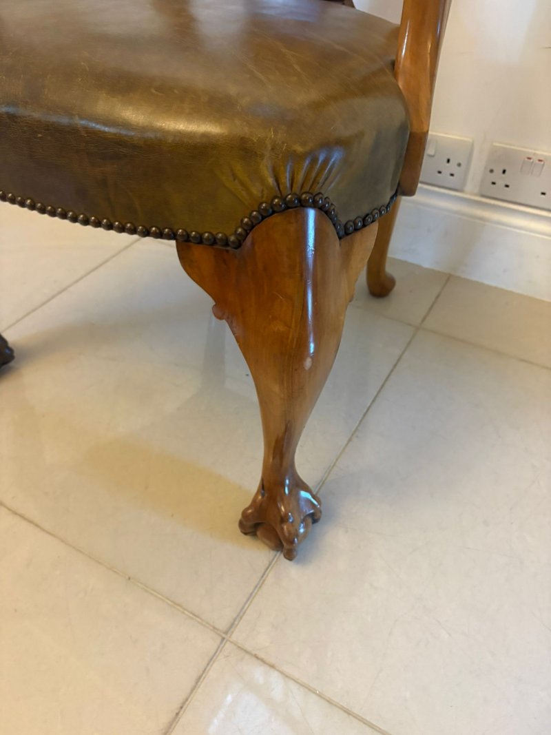 Outstanding Quality Pair of Antique Victorian Carved Walnut Desk Chairs - Image 12